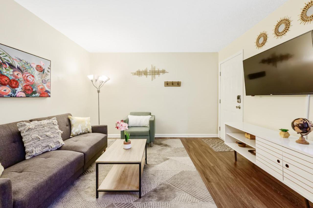 Dapper Digs - King Bed - Long Term Stays - Duke Durham Esterno foto