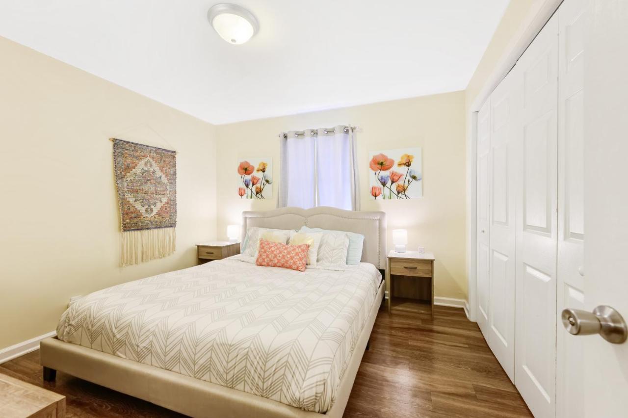 Dapper Digs - King Bed - Long Term Stays - Duke Durham Esterno foto