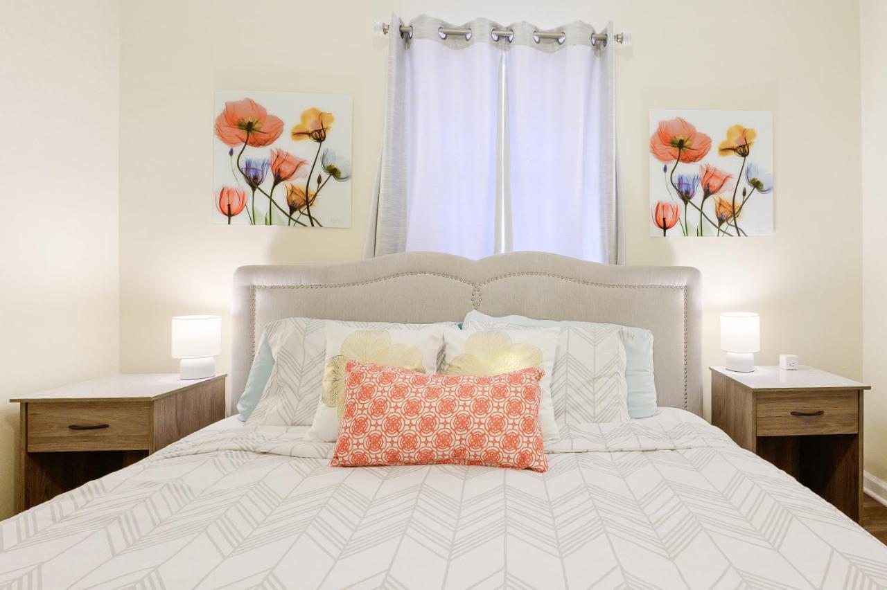 Dapper Digs - King Bed - Long Term Stays - Duke Durham Esterno foto